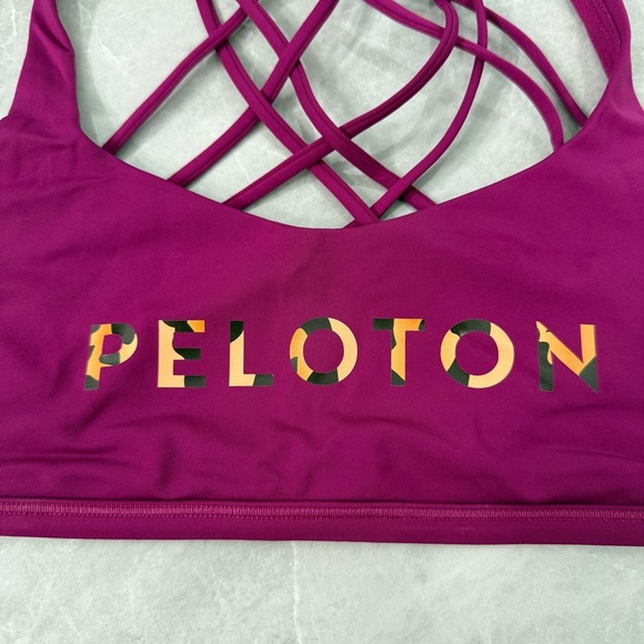 Women’s Lululemon Peloton Free To Be Bra Wild Animal Print Strappy Back Size 4 - Picture 4 of 14